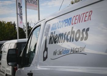 firmenfahrzeug motorencenter riemschoss