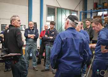 Road Show 2022 Elring & der motor bei Motorencenter Riemschoss
