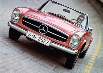 Mercedes-Benz 230 SL „Pagode“