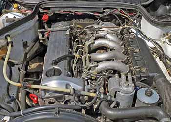 Dieselmotor OM 602 im 190 D 2.5