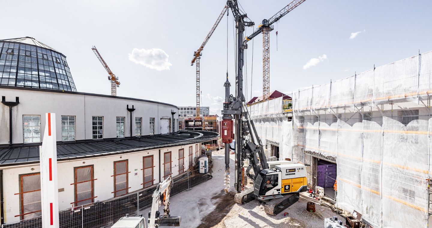 Liebherr-LB-16-unplugged